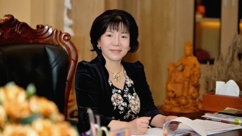 Tòa kêu gọi bị cáo Nguyễn Thị Thanh Nhàn ra đầu thú