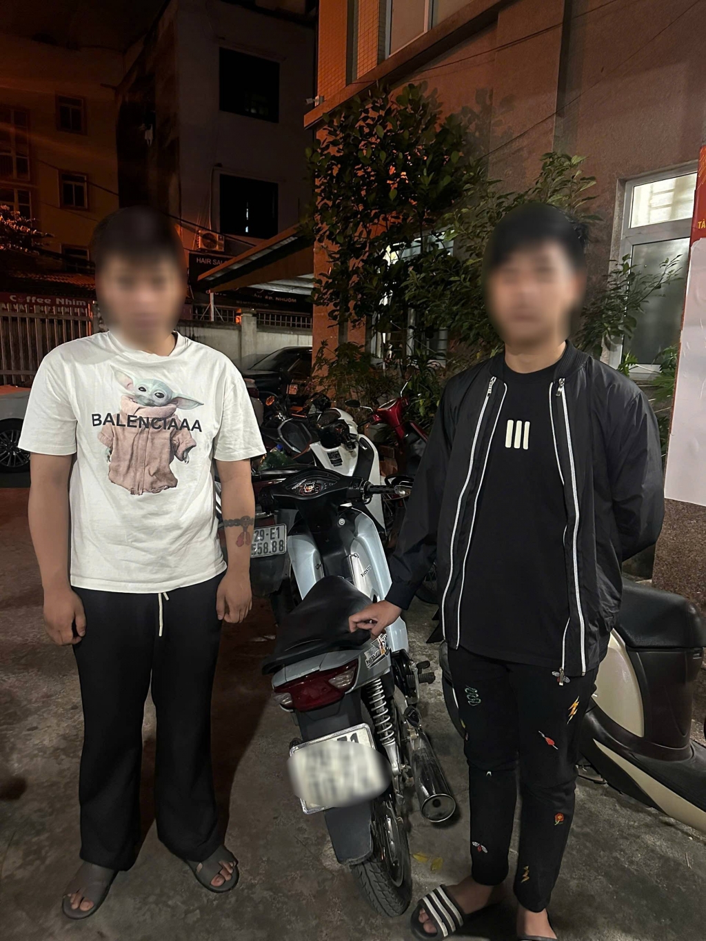 Các đối tượng bị bắt giữ. Ảnh: CQCA