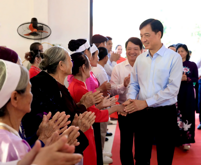 Bí thư Thành ủy Hà Nội Nguyễn Duy Ngọc dự Ngày hội Đại đoàn kết toàn dân tộc tại Ba Vì