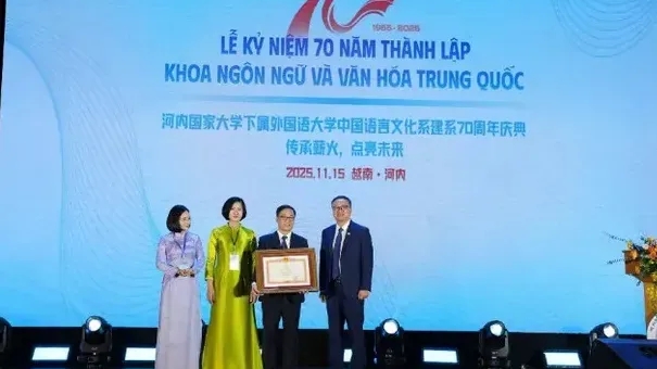 70 năm hành trình bồi đắp tri thức và kết nối văn hóa Nga, Trung Quốc