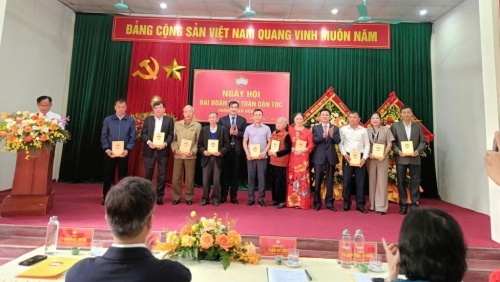 Phó Chủ tịch HĐND TP Hà Nội Phạm Quí Tiên dự Ngày hội Đại đoàn kết toàn dân tộc tại xã Hòa Lạc