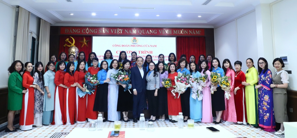 Phường Cửa Nam tôn vinh cán bộ, đoàn viên công đoàn khối Giáo dục Phường Cửa Nam tôn vinh cán bộ, đoàn viên công đoàn khối Giáo dục
