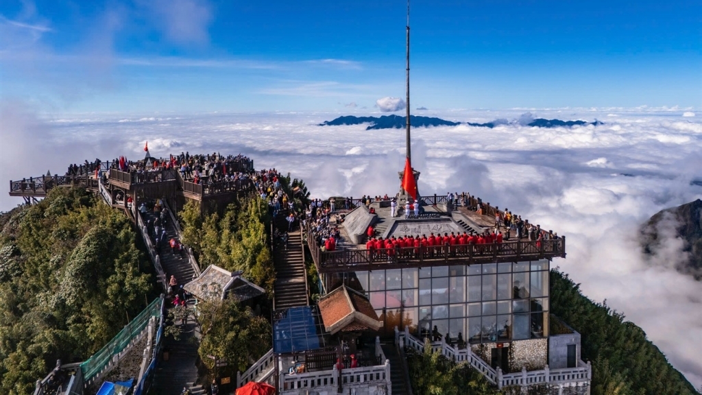 Lào Cai: Vé cáp treo Fansipan ưu đãi đồng giá 250 nghìn đồng từ ngày 18/11