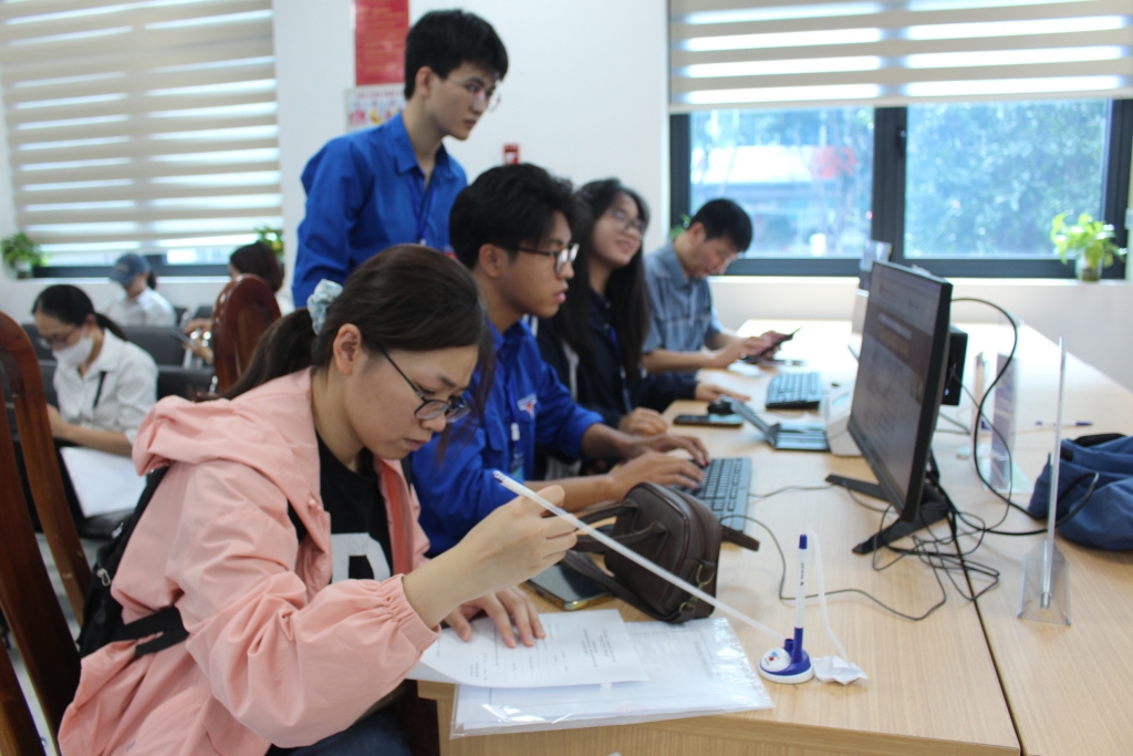 Hà Nội triển khai mô hình “Cộng tác viên hành chính công”