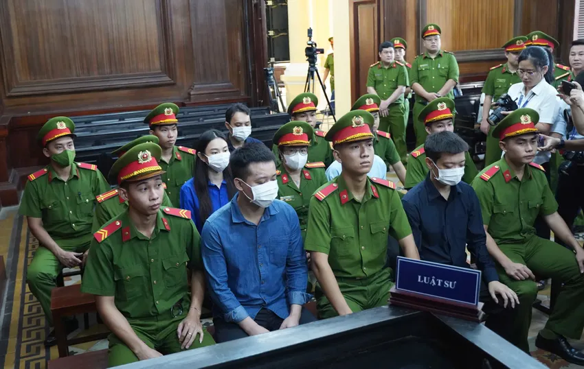 Các bị cáo tại phiên tòa. Ảnh: Thuận Văn Các bị cáo tại phiên tòa. Ảnh: Thuận Văn