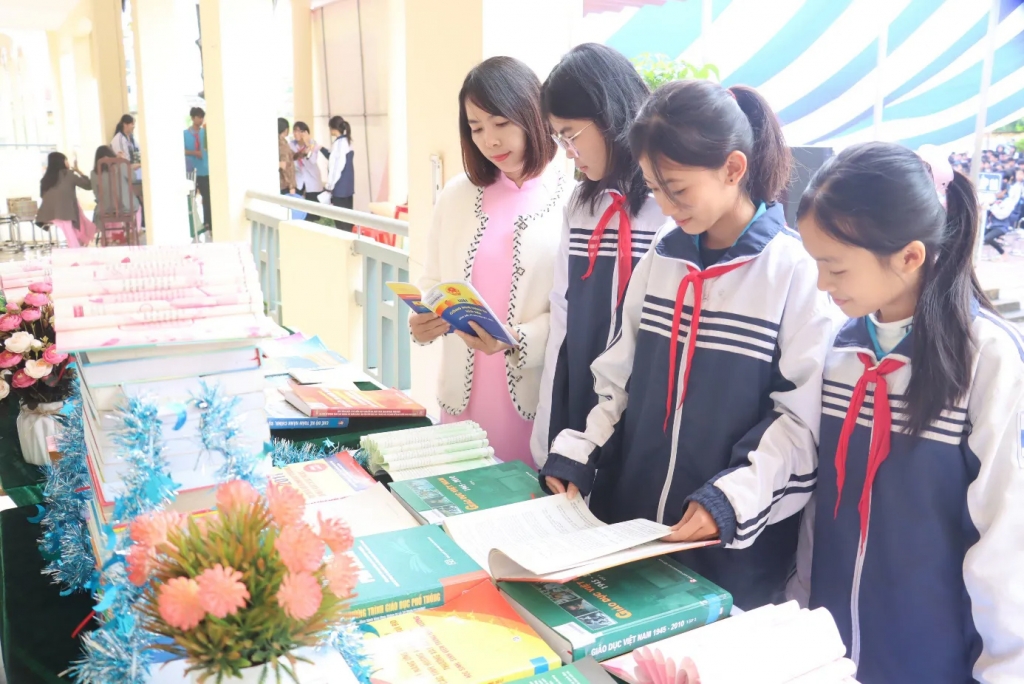 Thúc đẩy văn hóa pháp luật trong cộng đồng Thúc đẩy văn hóa pháp luật trong cộng đồng