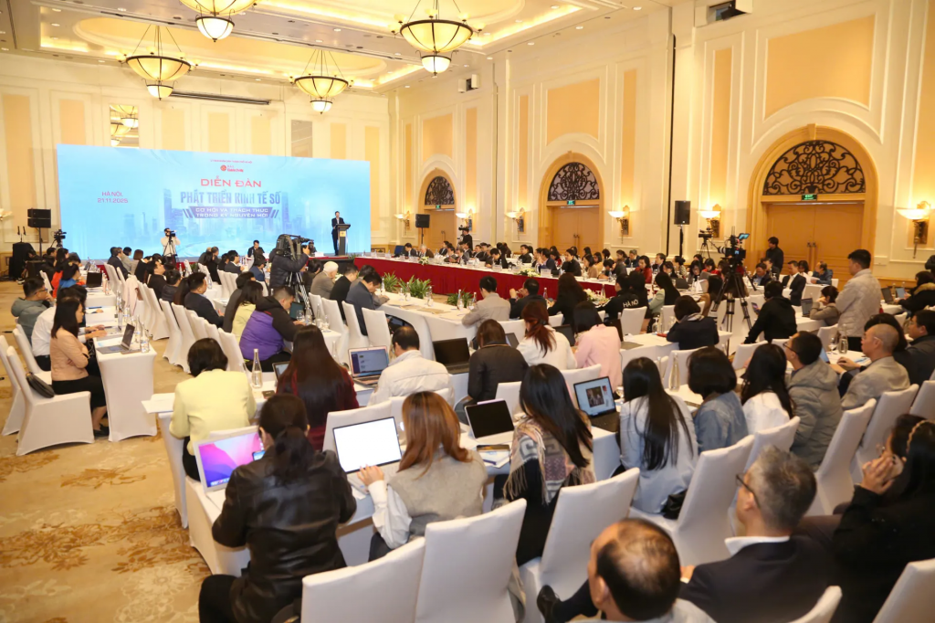 Toàn cảnh Diễn đàn Phát triển Kinh tế số. Ảnh: Phạm Hùng.
