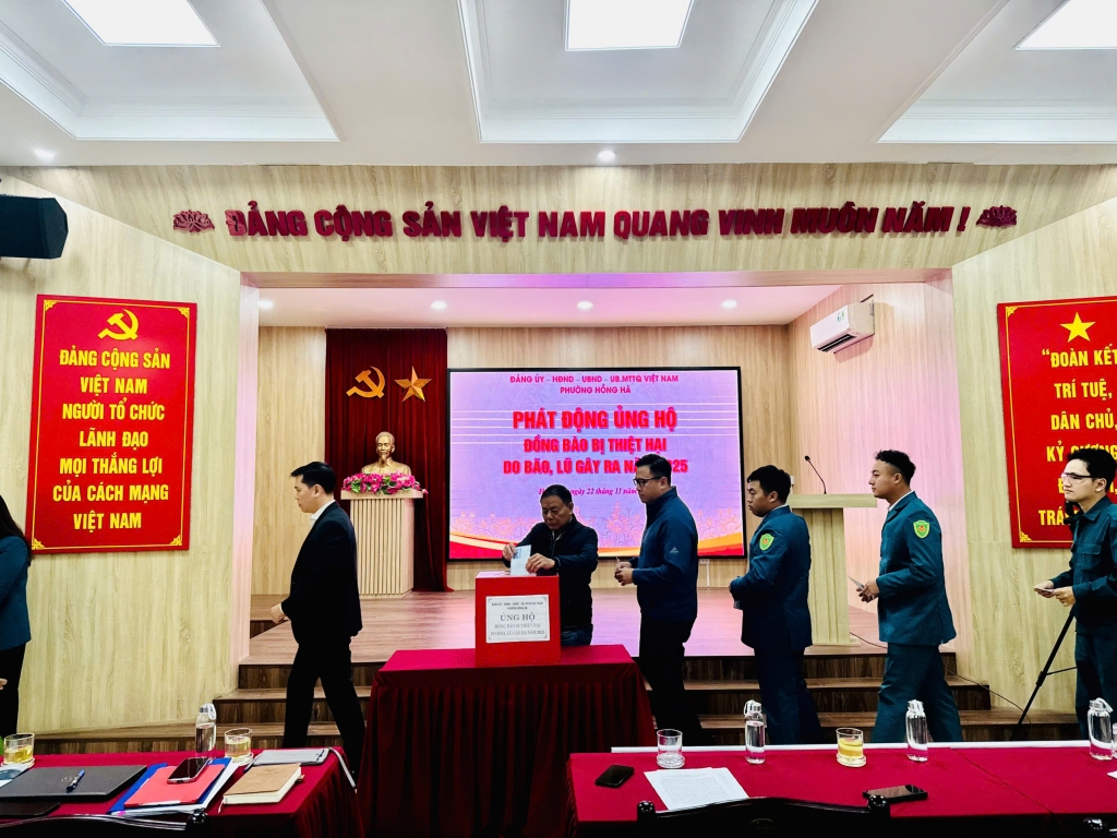Phường Hồng Hà phát động ủng hộ đồng bào miền Trung, Tây Nguyên bị thiệt hại do bão lũ năm 2025 Phường Hồng Hà phát động ủng hộ đồng bào miền Trung, Tây Nguyên bị thiệt hại do bão lũ năm 2025