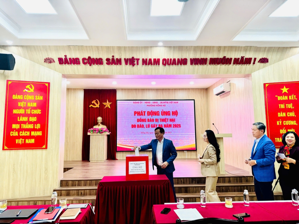 Phường Hồng Hà phát động ủng hộ đồng bào miền Trung, Tây Nguyên bị thiệt hại do bão lũ năm 2025 Phường Hồng Hà phát động ủng hộ đồng bào miền Trung, Tây Nguyên bị thiệt hại do bão lũ năm 2025