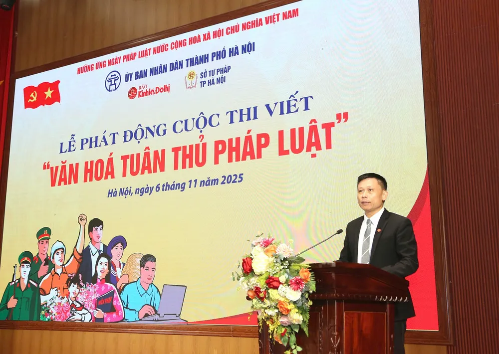 PGS.TS Nguyễn Thành Lợi - Tổng Biên tập Báo Kinh tế & Đô thị phát động Cuộc thi viết “Văn hóa tuân thủ pháp luật” năm 2025. Ảnh: Huy Hùng