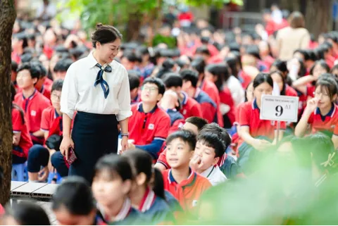 Học sinh trường THCS Hoàng Liệt tích cực tham gia cuộc thi viết “Văn hóa tuân thủ pháp luật” năm 2025