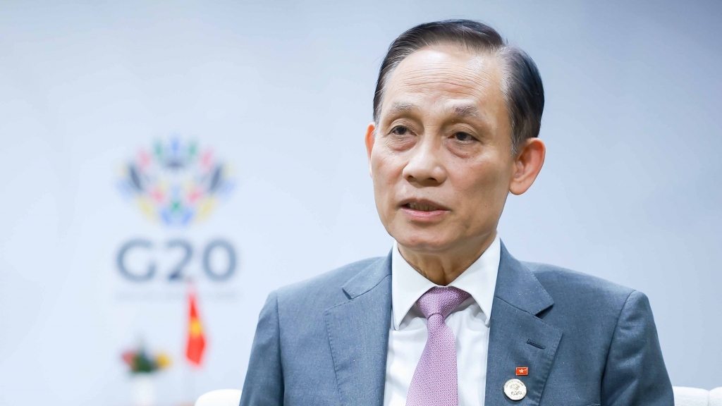 Việt Nam và ba nước đã ký hơn 10 thỏa thuận hợp tác trong các lĩnh vực