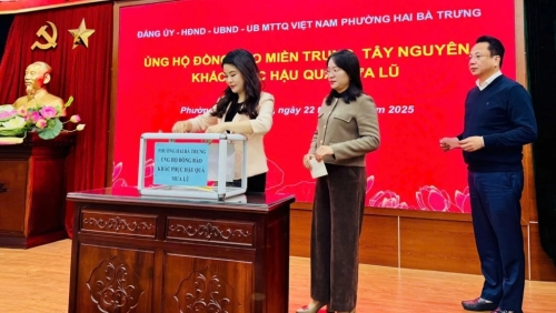 Hướng về miền Trung