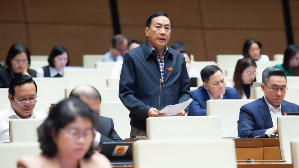 Đại biểu Quốc hội: nghiên cứu lại việc hợp nhất các cơ quan báo chí tự chủ