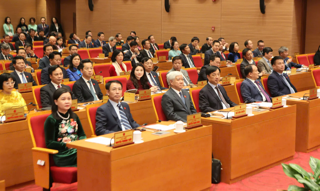 Các đại biểu tham dự phiên khai mạc.