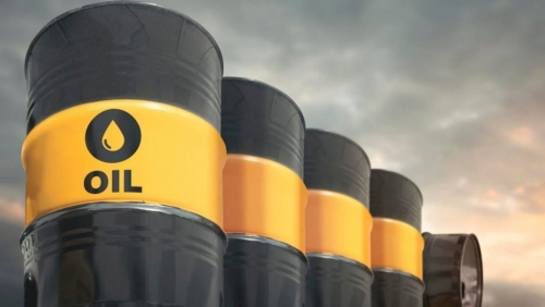 Giá xăng dầu hôm nay 27/11/2025: giá dầu thế giới nhích tăng nhẹ