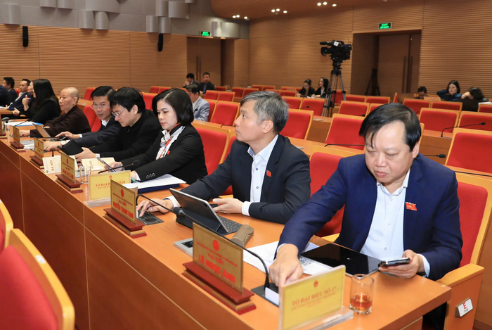 Hà Nội thông qua mức học phí mới của các trường chất lượng cao năm học 2025 – 2026