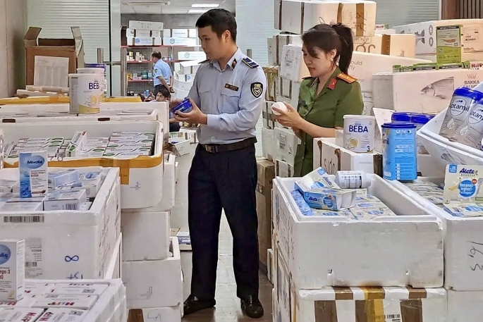 Hà Nội siết chặt quản lý thị trường dịp cuối năm, bảo vệ người tiêu dùng