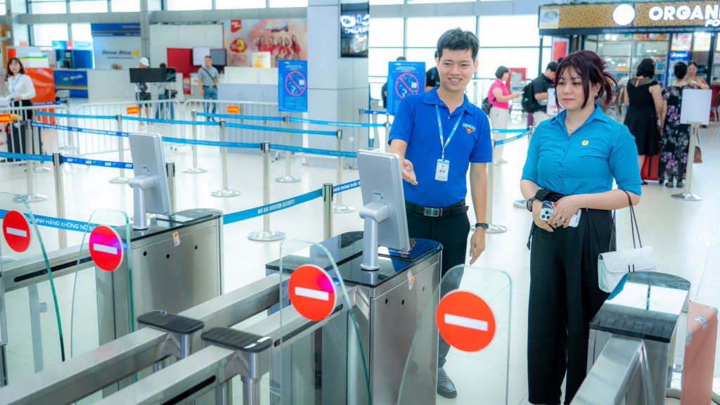 Quy định mới được triển khai khi đi máy bay từ ngày hôm nay (1/12)