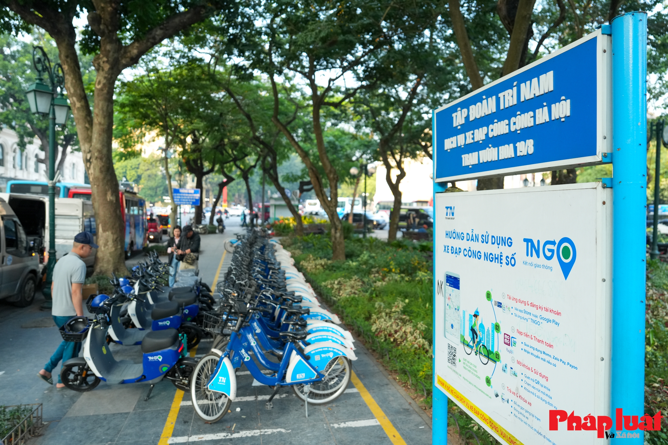 Hà Nội lần đầu đưa vào hoạt động xe điện hai bánh công cộng