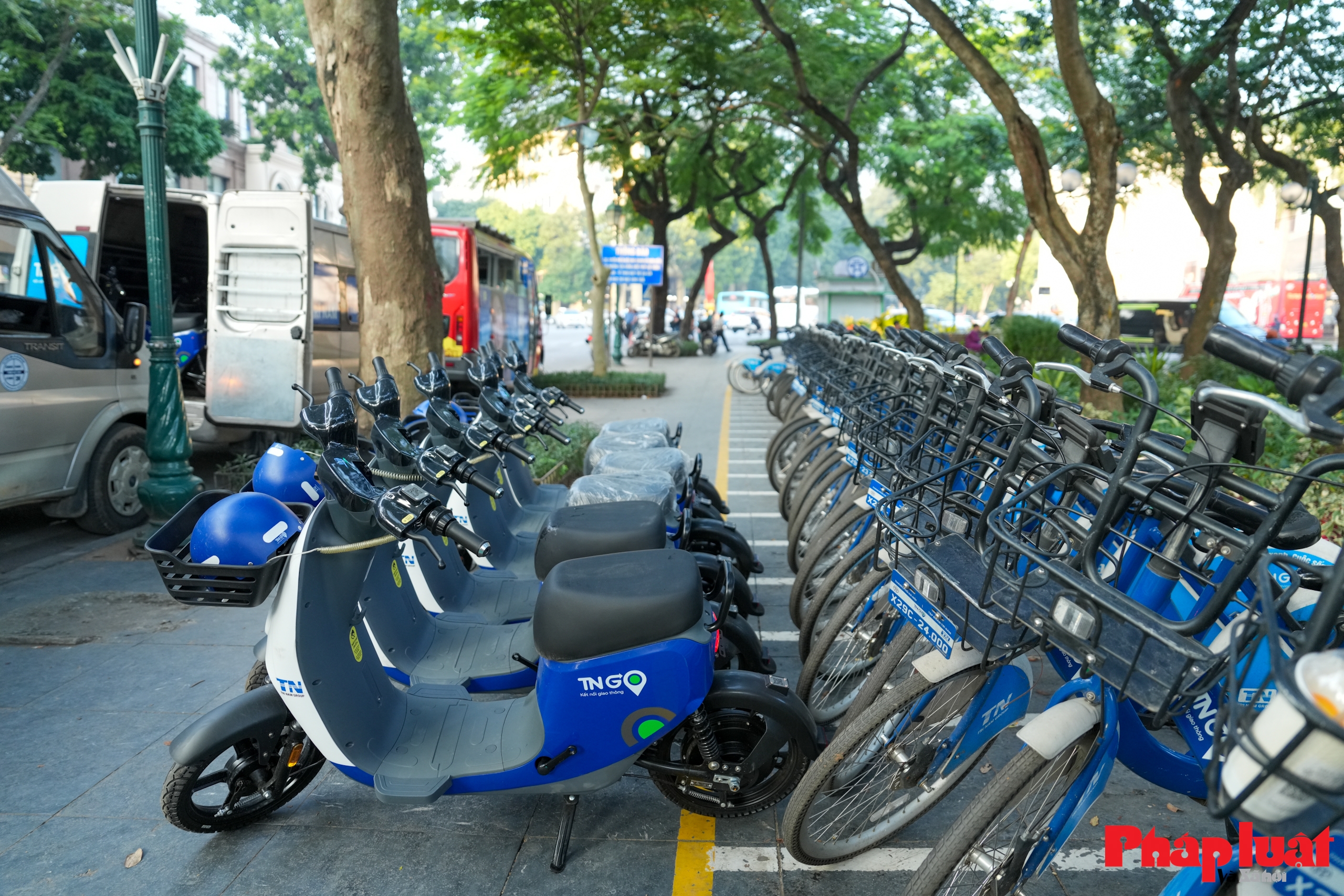 Hà Nội lần đầu đưa vào hoạt động xe điện hai bánh công cộng