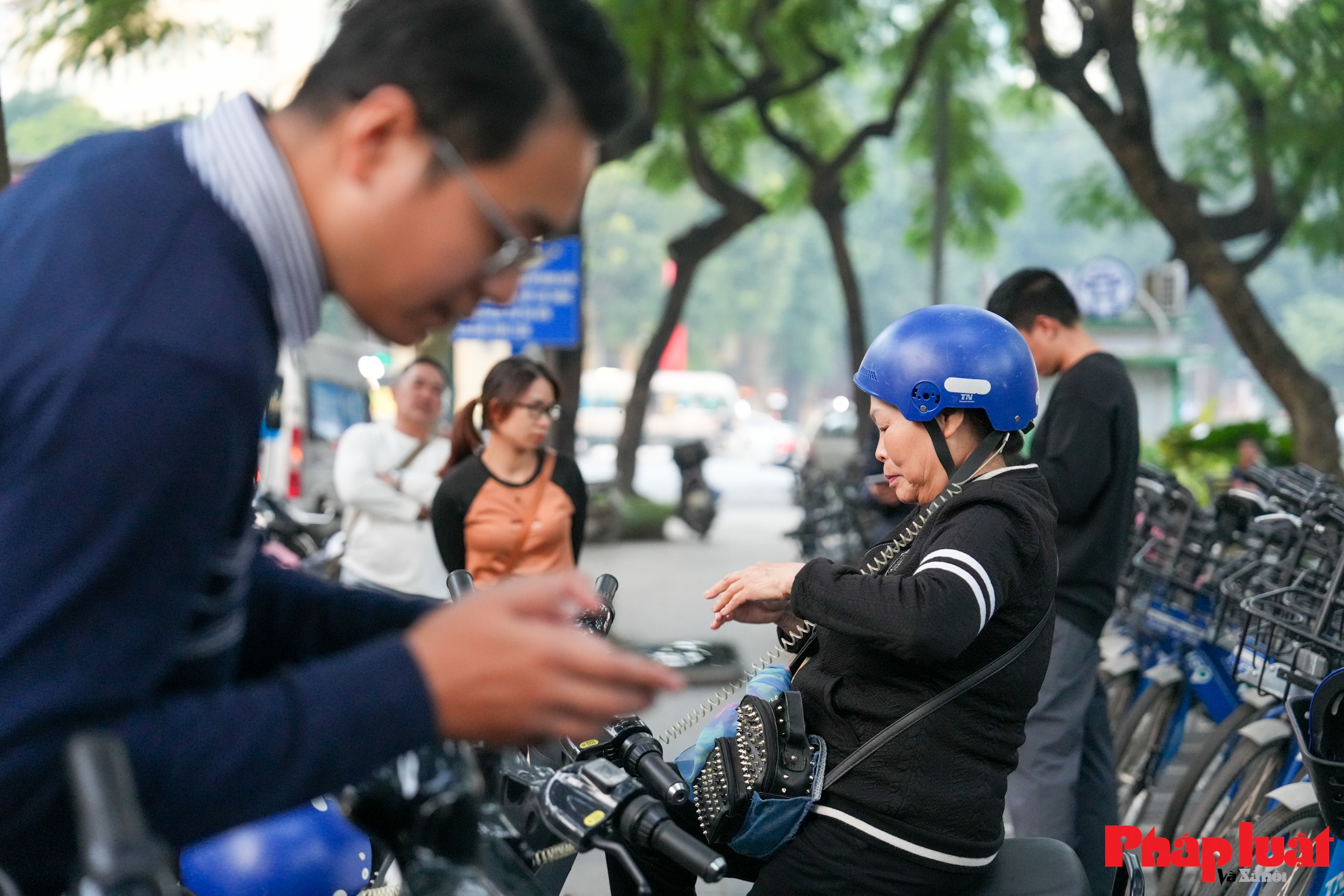 Hà Nội lần đầu đưa vào hoạt động xe điện hai bánh công cộng