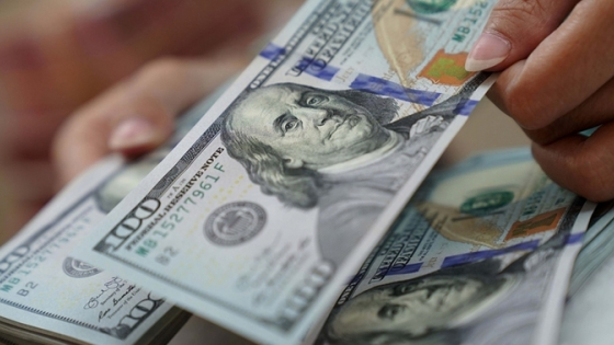 Đồng USD suy yếu. Ảnh: Int