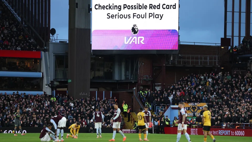 FIFA tính mở rộng quyền can thiệp của VAR tại World Cup 2026