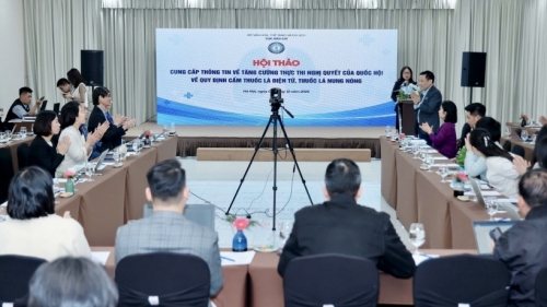 Cần bổ sung chế tài cho hành vi chứa chấp, sử dụng thuốc lá điện tử