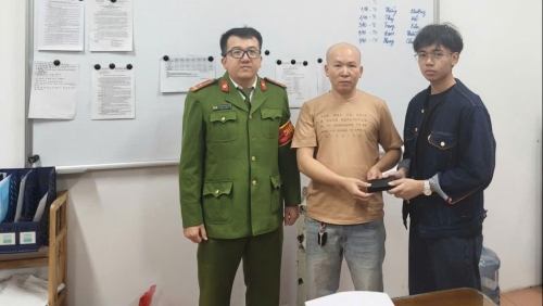 Nam sinh viên nước ngoài và cuộc gọi bất ngờ từ lực lượng công an