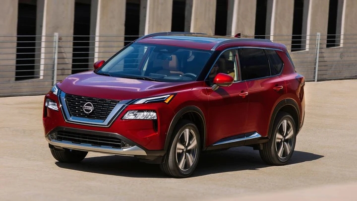 Cập nhật bảng giá ô tô Nissan mới nhất tháng 12/2025