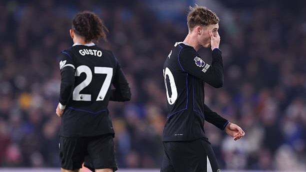 Chelsea thua sốc đội mới lên hạng, hụt hơi trên bảng xếp hạng