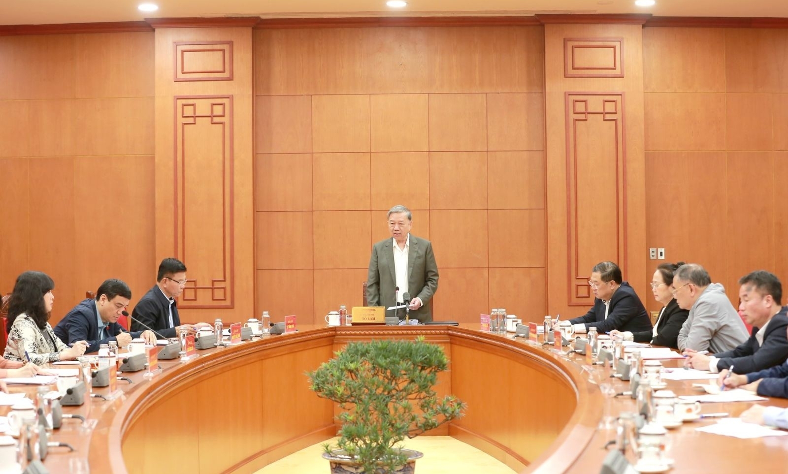 Hiện thực hóa chính sách với người khuyết tật: Tổng Bí thư Tô Lâm yêu cầu tạo bước chuyển mới, không để ai bị bỏ lại phía sau