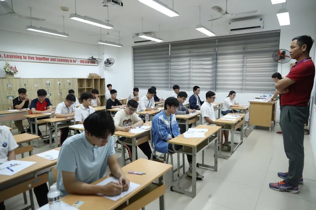 Công bố tổ hợp xét tuyển phải được làm từ sớm Công bố tổ hợp xét tuyển phải được làm từ sớm