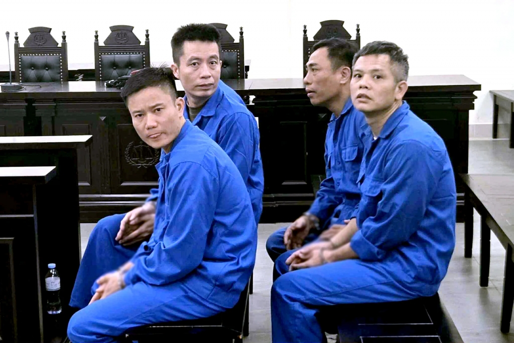 Lý do hoãn xử nhóm cựu cán bộ công an nhận hối lội? Lý do hoãn xử nhóm cựu cán bộ Công an nhận hối lộ?