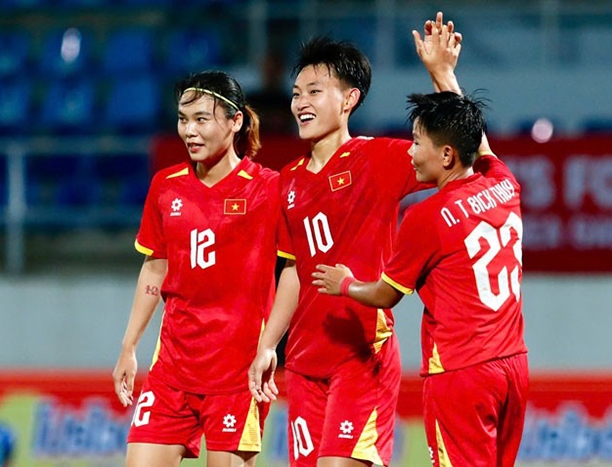 Đội tuyển nữ Việt Nam thắng hủy diệt Malaysia trong trận ra quân SEA Games 33