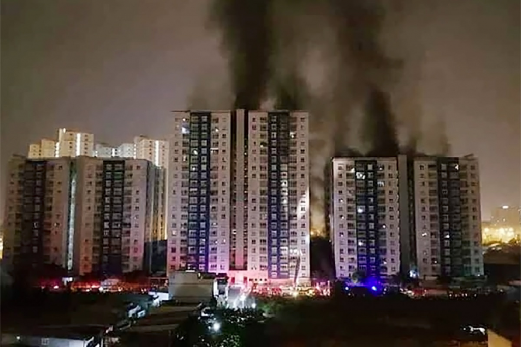 Khuyến cáo an toàn phòng cháy chữa cháy và thoát nạn đối với các khu chung cư, nhà cao tầng. Ảnh minh họa