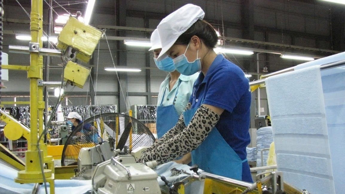 Sản xuất công nghiệp 11 tháng tăng 9,3%, chế biến, chế tạo là động lực dẫn dắt tăng trưởng