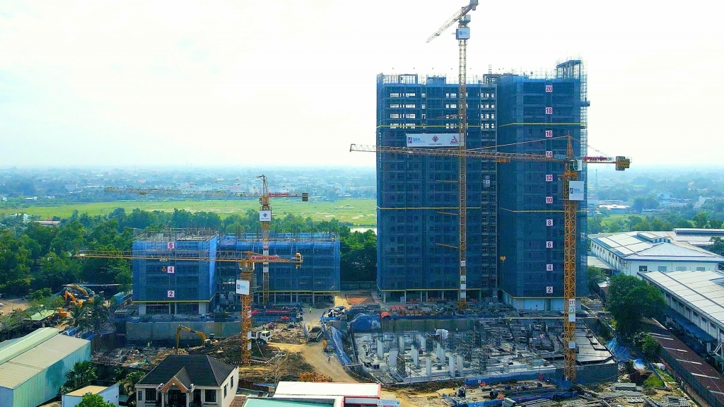 Hạ tầng đồng bộ “đòn bẩy” giúp thị trường bất động sản Tây TP Hồ Chí Minh thu hút nhà đầu tư