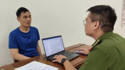 Bắt kẻ táo tợn cướp giật tại một tiệm vàng