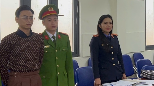 Hà Nội: bắt tạm giam "tổng tài" chỉ đạo đánh người tại quán cà phê