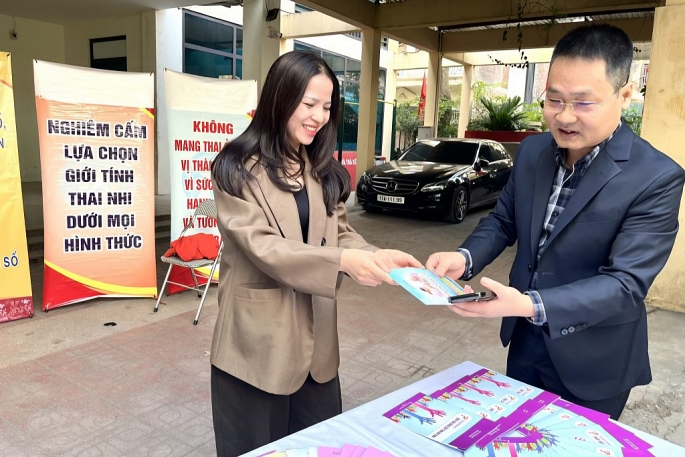 undefined Phường Phương Liệt đẩy mạnh truyền thông hưởng ứng Tháng hành động quốc gia về Dân số