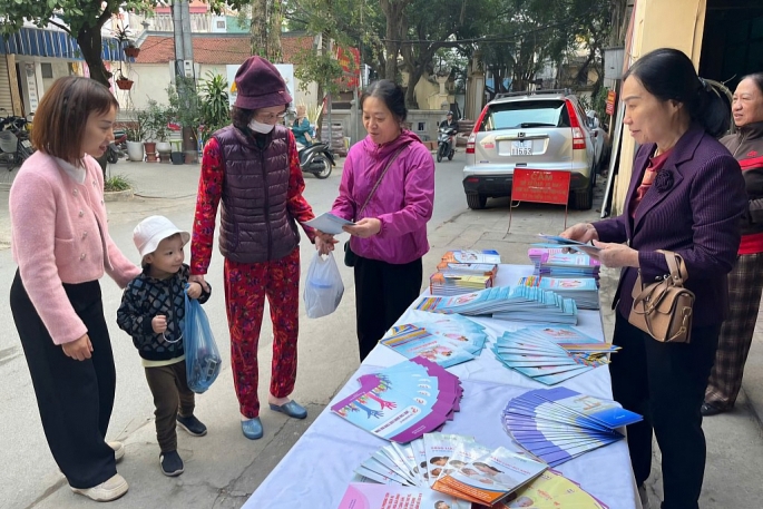 undefined Phường Phương Liệt đẩy mạnh truyền thông hưởng ứng Tháng hành động quốc gia về Dân số