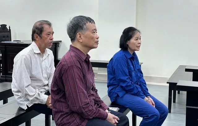 Tiếp tục hoãn xử vụ án kéo dài 15 năm Tiếp tục hoãn xử vụ án kéo dài 15 năm