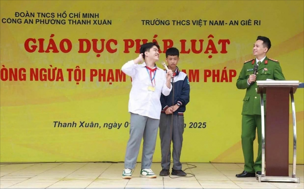 Kỳ 3: Đa dạng các hoạt động giáo dục pháp luật cho giới trẻ Kỳ 3: Đa dạng các hoạt động giáo dục pháp luật cho giới trẻ