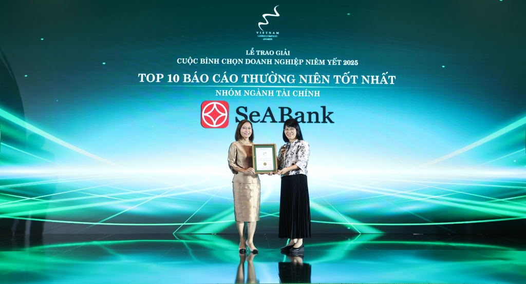 SeABank được vinh danh Top 10 Báo cáo thường niên tốt nhất 2025 SeABank được vinh danh Top 10 Báo cáo thường niên tốt nhất 2025