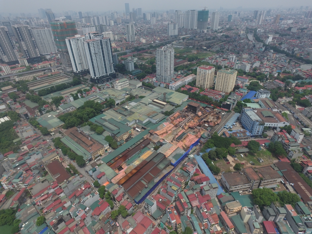 Danh mục 57 cơ sở sản xuất công nghiệp, giáo dục, y tế, trụ sở cơ quan di dời Danh mục 57 cơ sở sản xuất công nghiệp, giáo dục, y tế, trụ sở cơ quan di dời