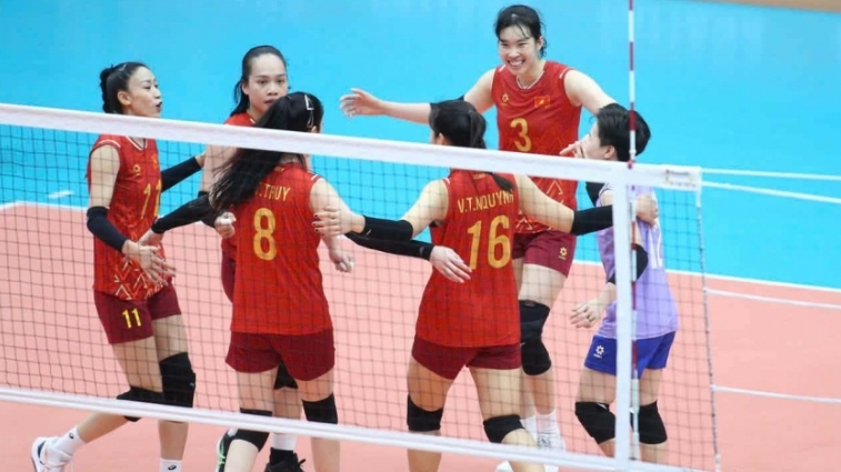 Tuyển bóng chuyền nữ Việt Nam toàn thắng vòng bảng SEA Games 33
