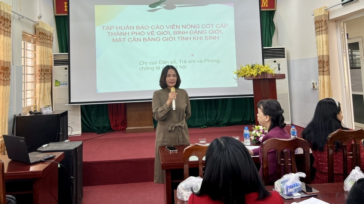 Tăng cường năng lực truyền thông cơ sở trong kiểm soát mất cân bằng giới tính khi sinh