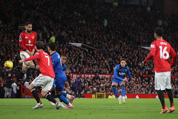 Man United 4-4 Bournemouth: Man United 4-4 Bournemouth: